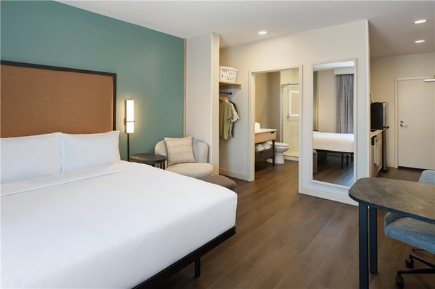 Images LivSmart Studios by Hilton Tullahoma