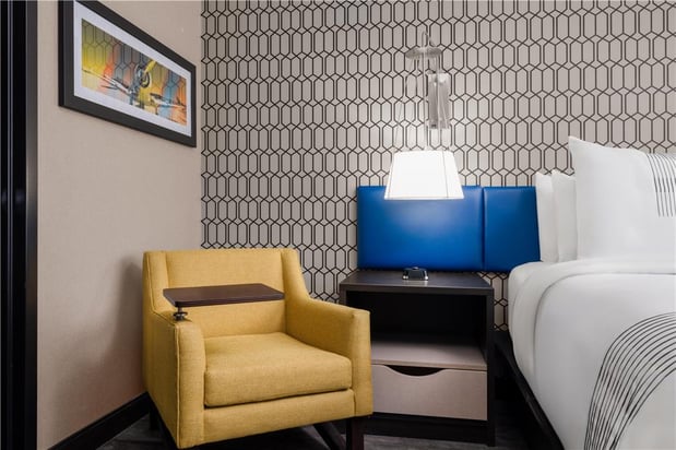 Images GLō Best Western Bronx NYC