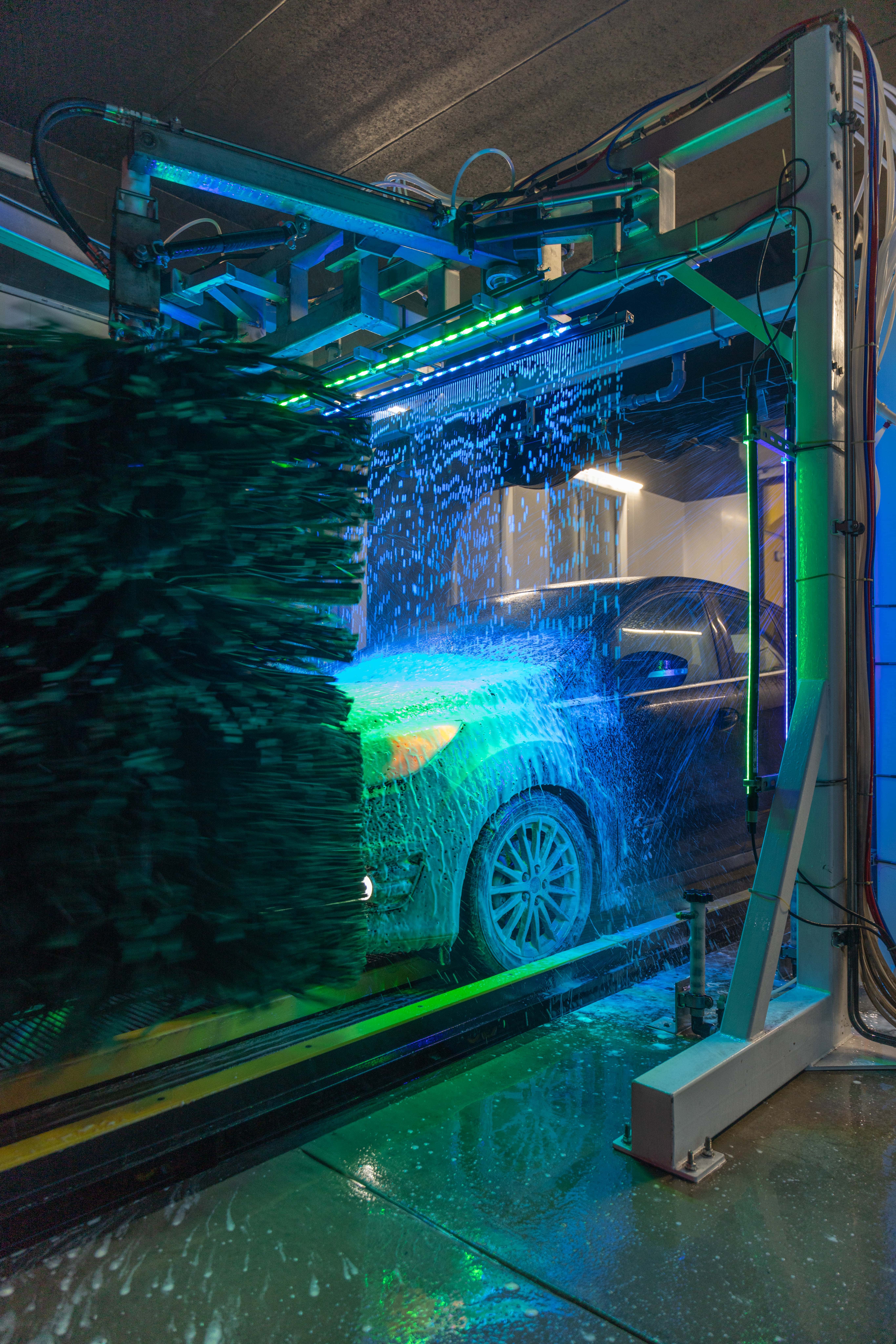 Watch the magic happen in real time. Our powerful soft-touch brushes and water jets get your car spotless in minutes inside our express car wash tunnel. Don't Drive Dirty!