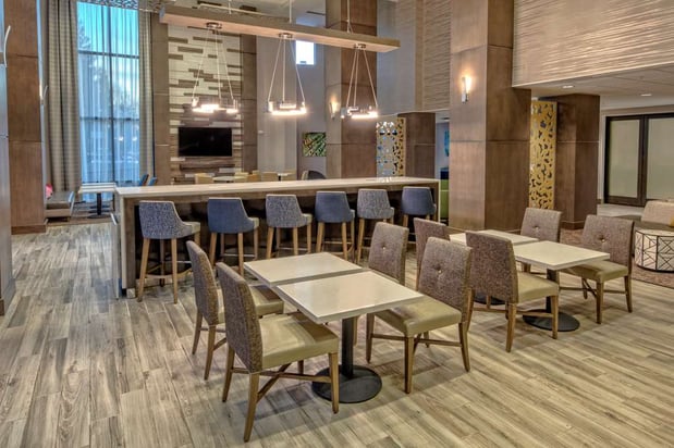 Images Hampton Inn & Suites San Jose Airport