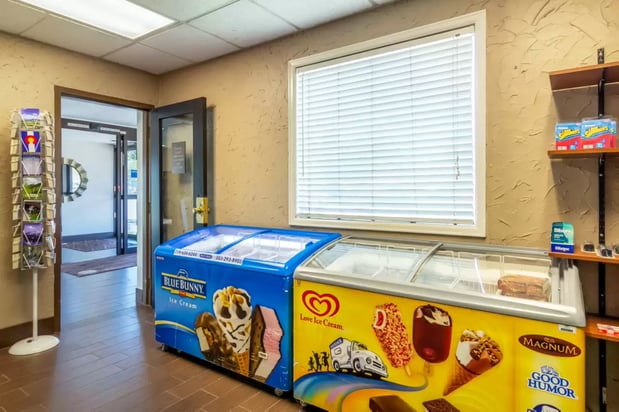 Images Holiday Inn Express Denver Central - North by IHG