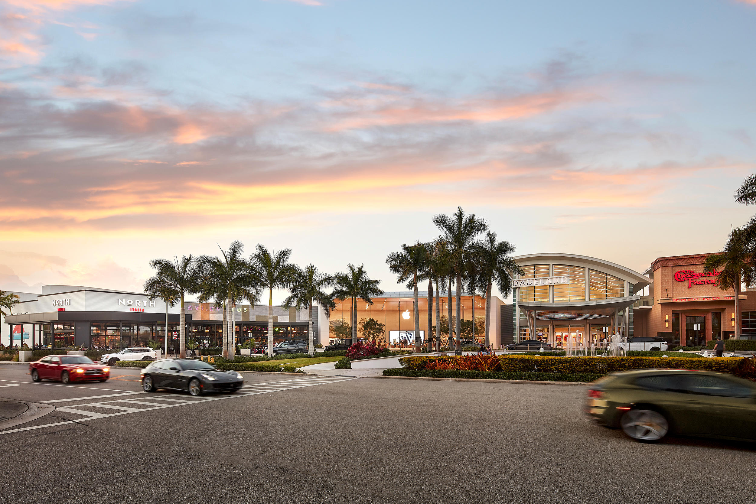 Saks Fifth Avenue at Dadeland Mall - A Shopping Center in Miami