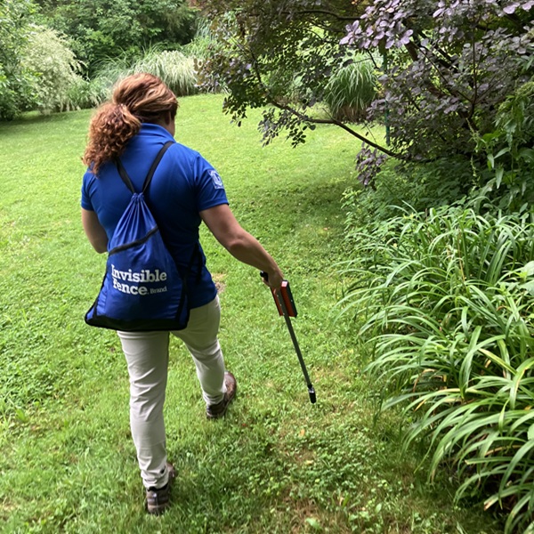 Invisible Fence® team member doing installation in Lorain County, Ohio