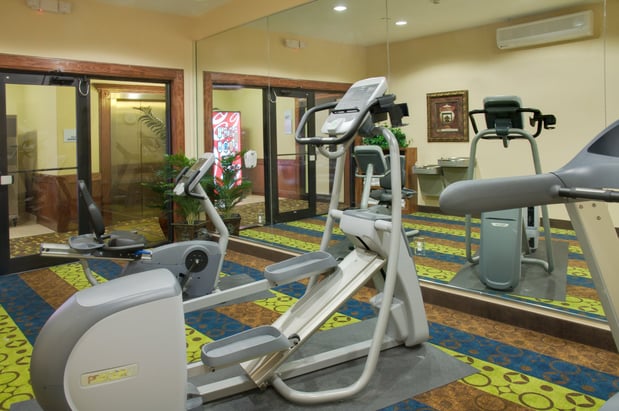 Images Holiday Inn Express & Suites Galveston West-Seawall by IHG