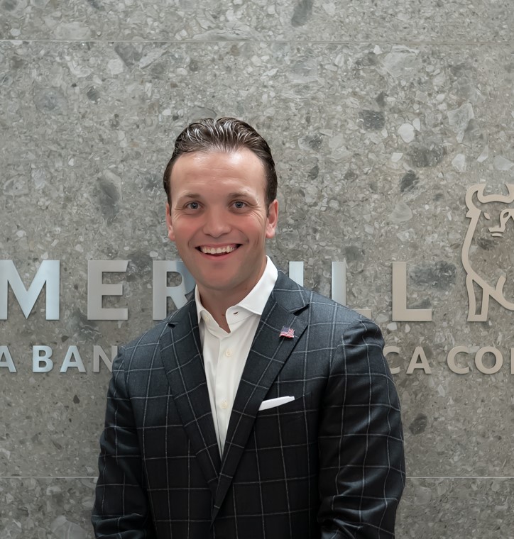 Aaron Davis - Financial Advisor in Rockford, IL 61107 | Merrill