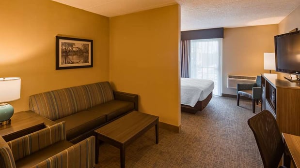 Images Best Western East Towne Suites