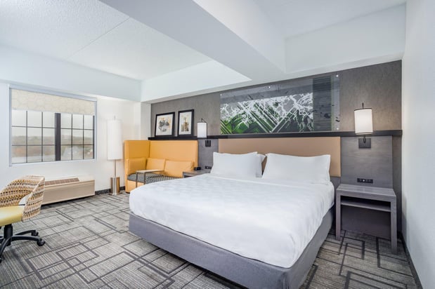Images Holiday Inn Lafayette-City Centre by IHG