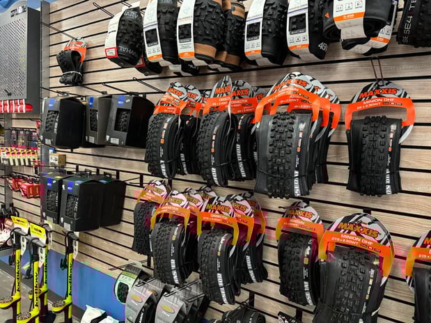 Images Earl's Cyclery & Fitness