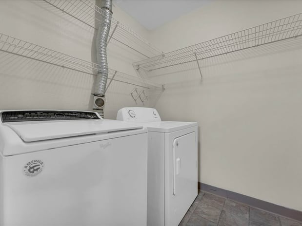 Images Wyndham Hill Apartments