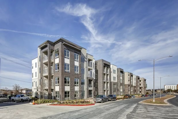 Images Arise Riverside Apartments