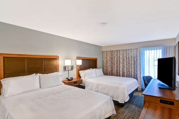 Images Hampton Inn Milford