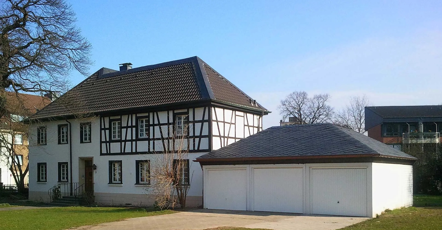 Olaf Grau Dachdeckermeister GmbH, Steinhof 9 in Erkrath