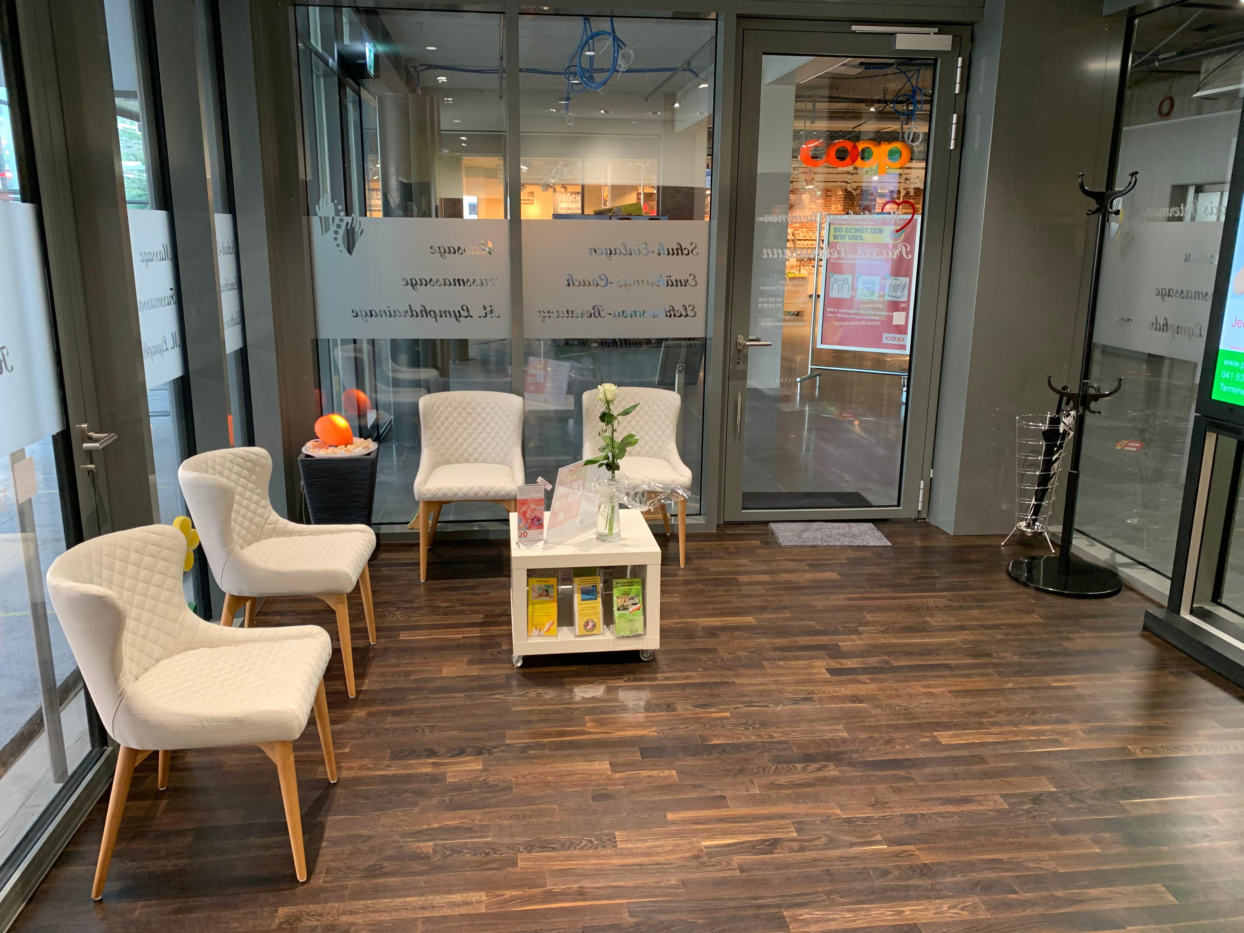 Praxis Petermann, Zentralstrasse 32 in Ebikon