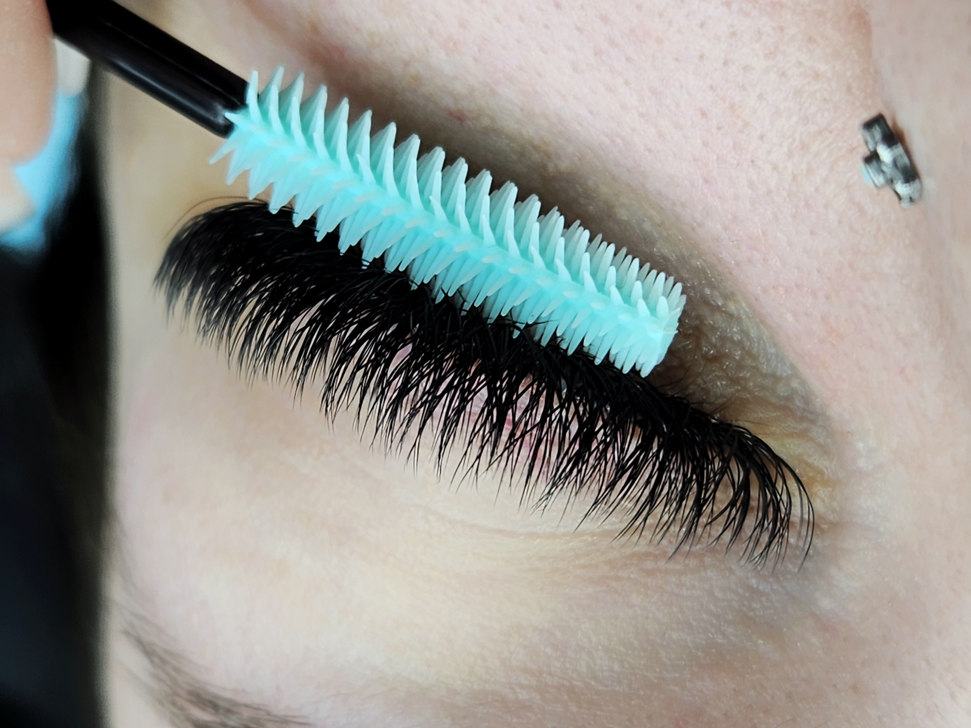 Images Lashista - Formation cils - Pose de cils - Produits de cils Longueuil