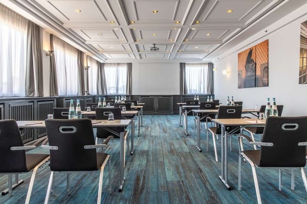 Drei Lilien - Classroom