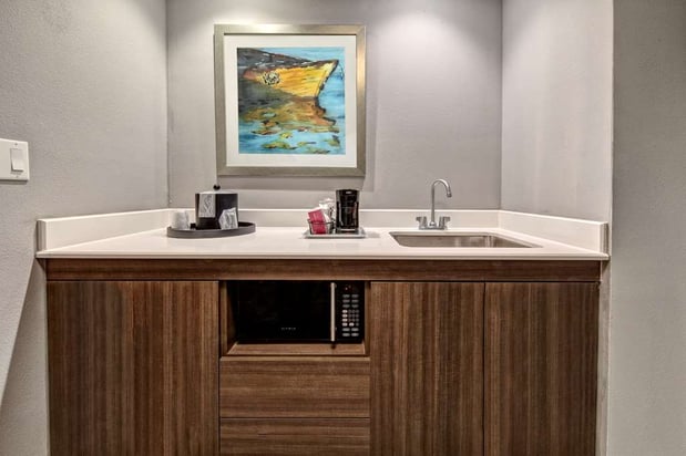 Images Hampton Inn & Suites San Jose Airport