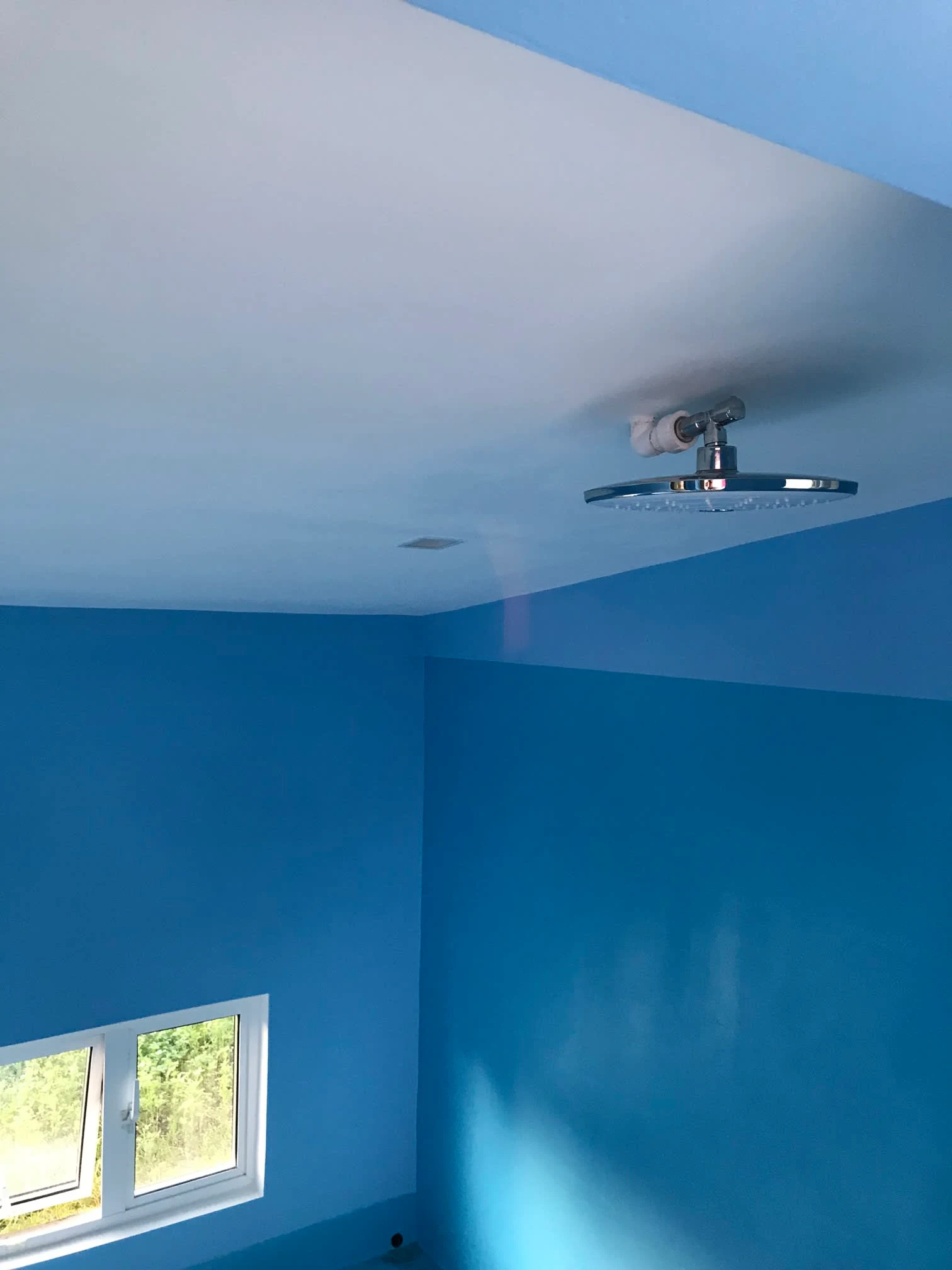 Images Vic's Decorators Ltd