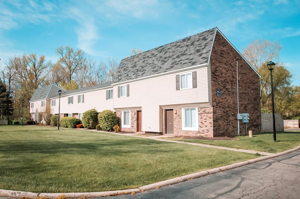 Images Ardsley Ridge Townhomes & Apartments