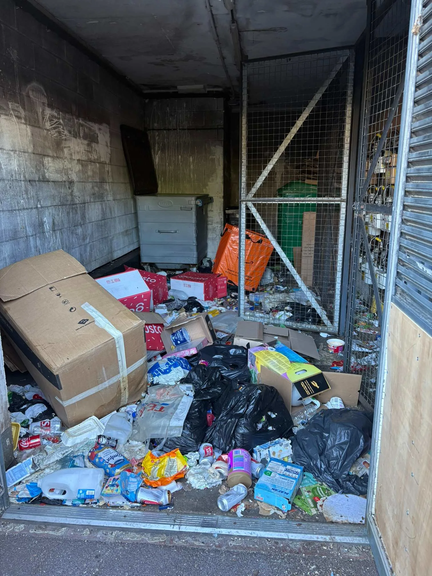 Images Portsmouth Rubbish And Waste