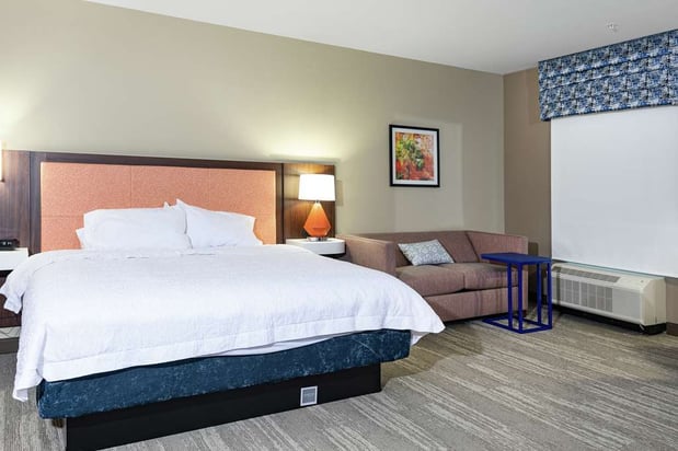 Images Hampton Inn & Suites Columbia Killian Road
