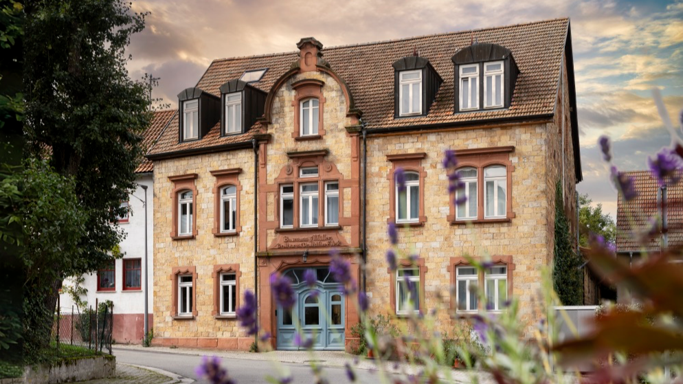 Baumann & Müller KG, Hauptstraße 61 in Walsheim