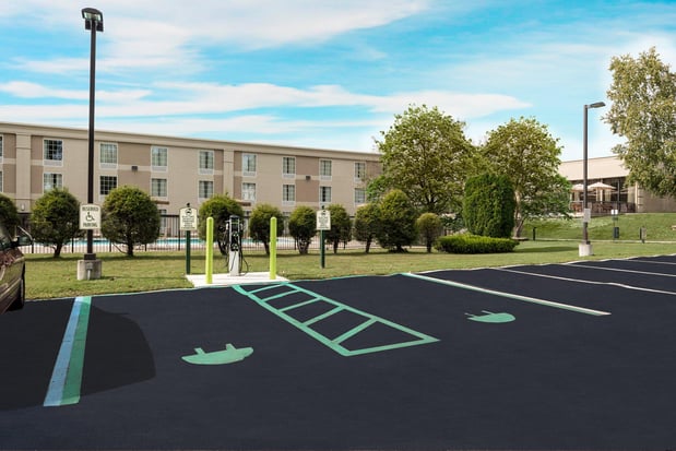 Images Holiday Inn Johnstown-Gloversville by IHG