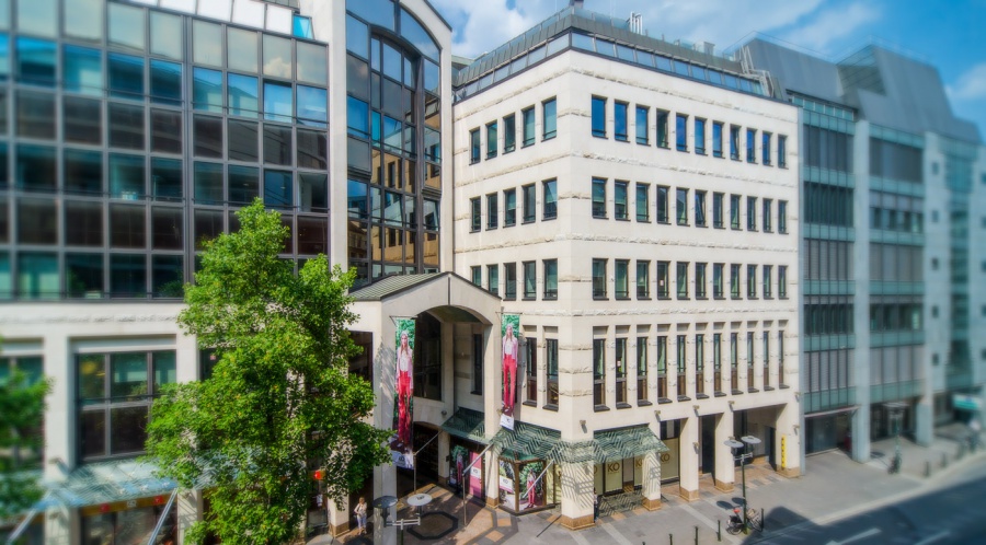 Dr. med. dent. M.Sc. Gregor Mowius, Königsallee 60 d in Düsseldorf