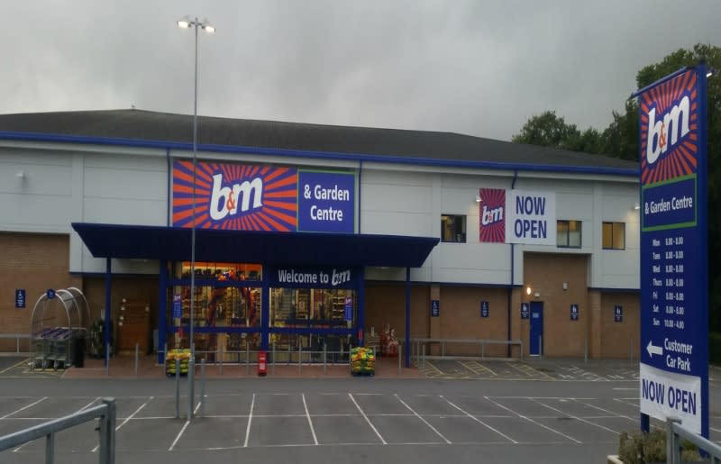 The new B&M Cardigan store front.