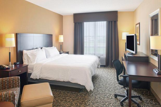 Images Holiday Inn Ardmore I-35, an IHG Hotel