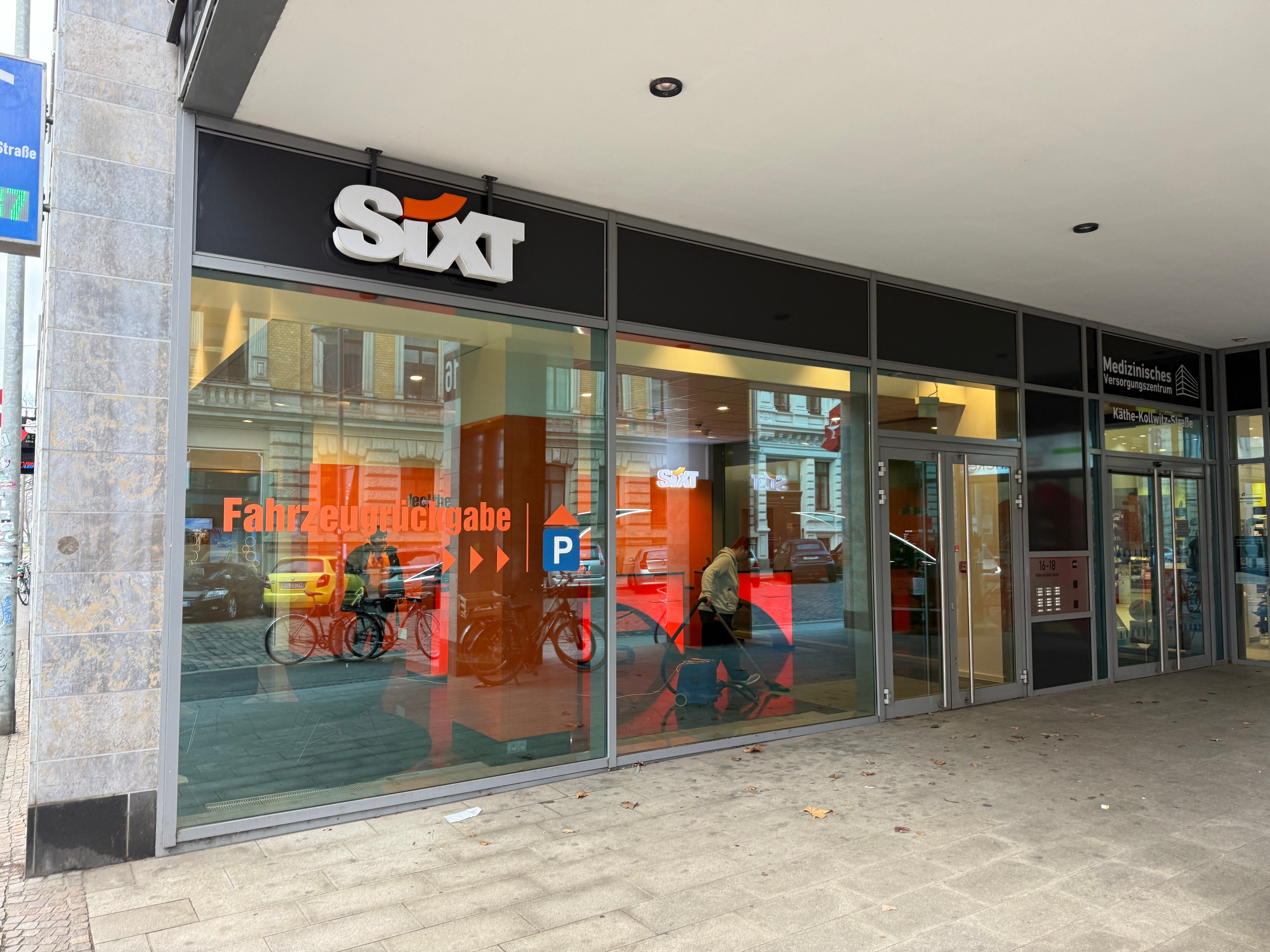SIXT Autovermietung Leipzig Zentrum/Thomasium, Käthe-Kollwitz-Str. 16-18 in Leipzig
