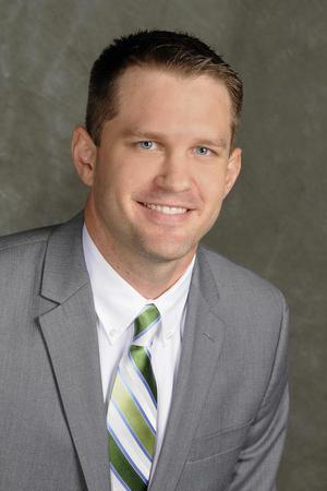 Images Edward Jones - Financial Advisor: Zach Riffett, CFP®|ChFC®