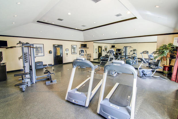 Images Holiday Inn Arlington NE-Rangers Ballpark by IHG