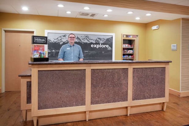 Images Hampton Inn & Suites Denver/South-RidgeGate