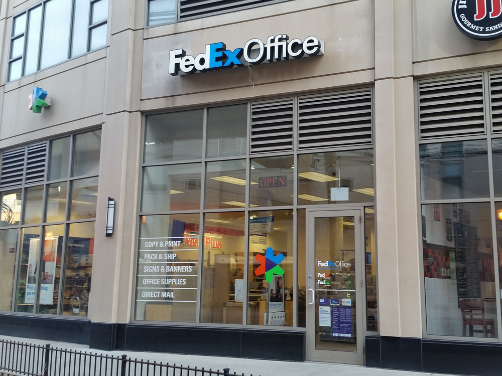 Exterior photo of FedEx Office location at 608 W Lake St\t Print quickly and easily in the self-service area at the FedEx Office location 608 W Lake St from email, USB, or the cloud\t FedEx Office Print & Go near 608 W Lake St\t Shipping boxes and packing services available at FedEx Office 608 W Lake St\t Get banners, signs, posters and prints at FedEx Office 608 W Lake St\t Full service printing and packing at FedEx Office 608 W Lake St\t Drop off FedEx packages near 608 W Lake St\t FedEx shipping near 608 W Lake St