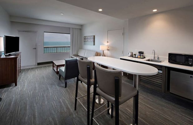 Images Island House Hotel Orange Beach - a DoubleTree by Hilton
