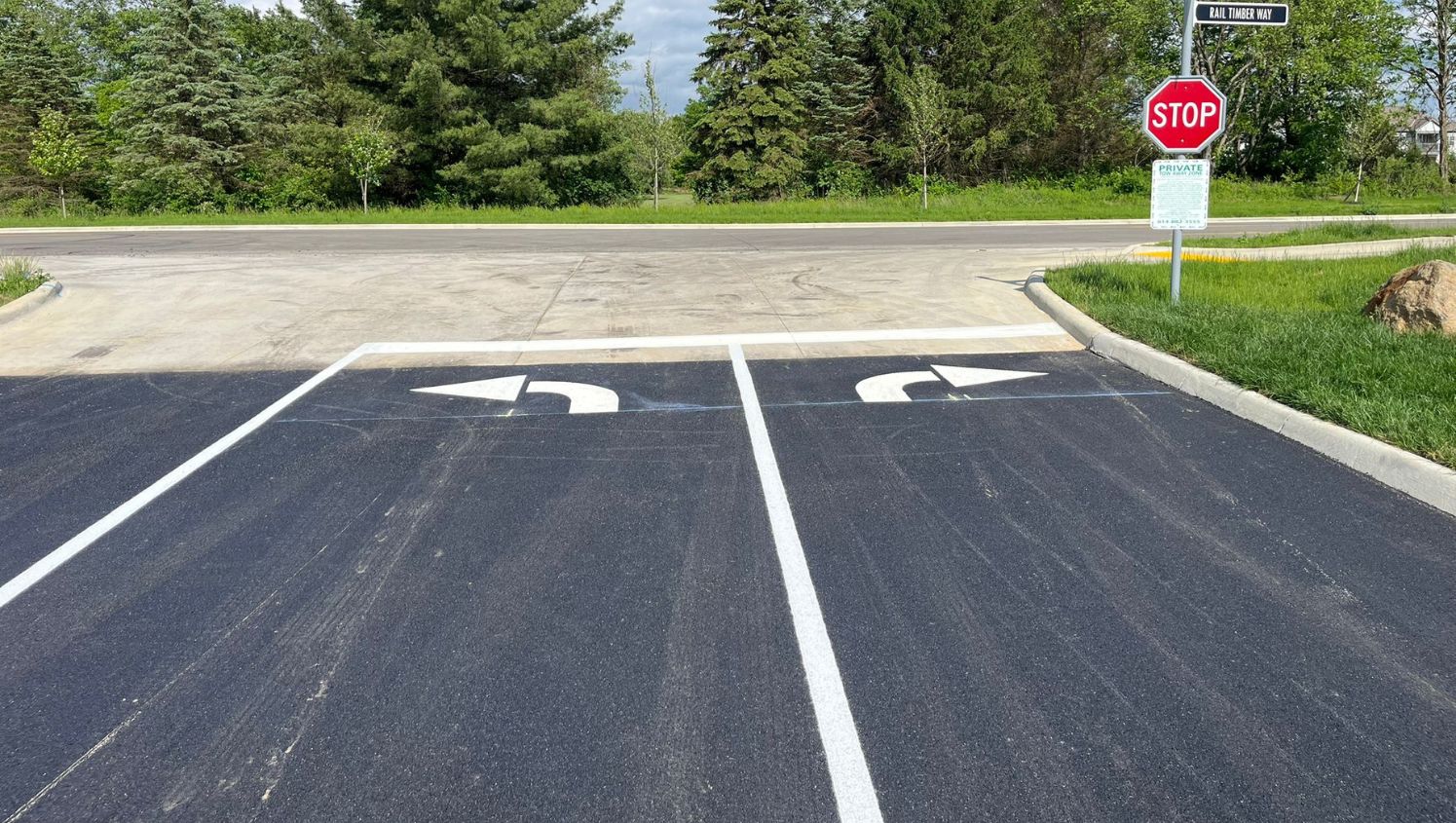 G-FORCE Parking Lot Striping of Columbus Image