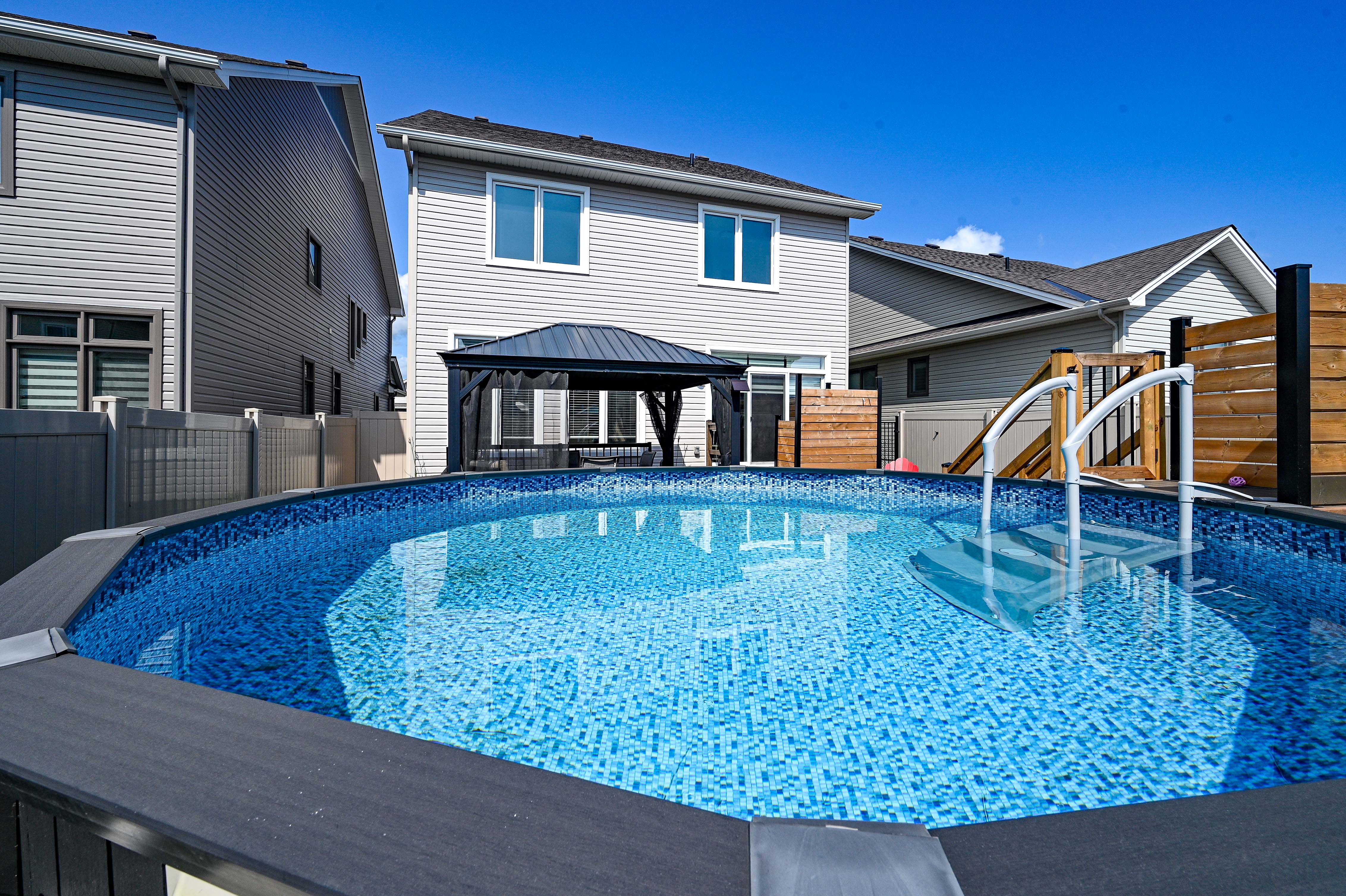 Images Leif Olson - Ottawa Real Estate Agent - Hamre Team RE/MAX Affiliates