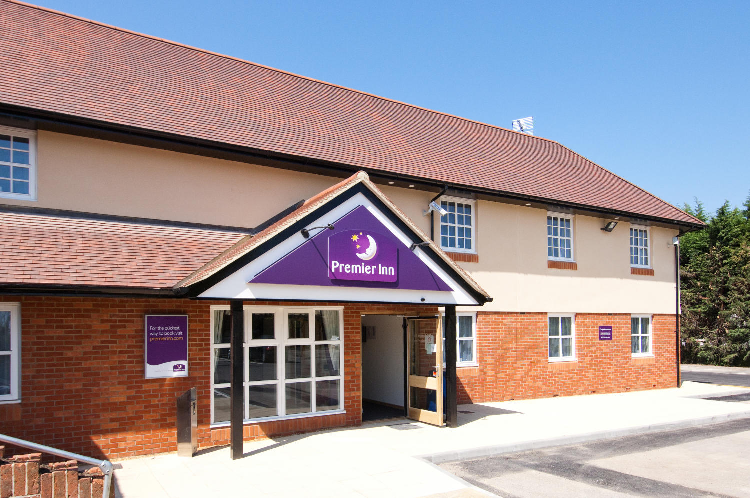 London Ruislip Premier Inn London Ruislip hotel Ruislip 03333 218458