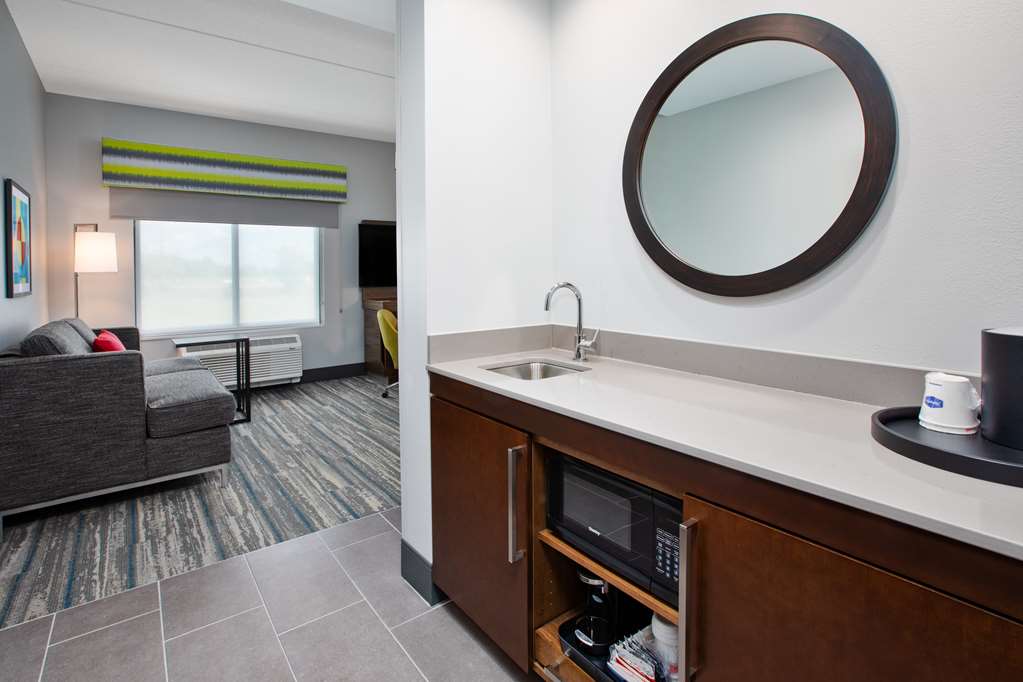 Guest room