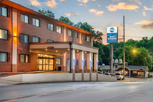 Images Best Western On the River
