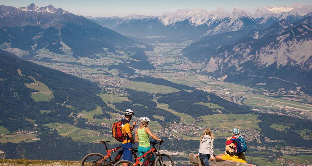 Best Western Plus Hotel Goldener Adler, Herzog - Friedrich Str 6 in Innsbruck