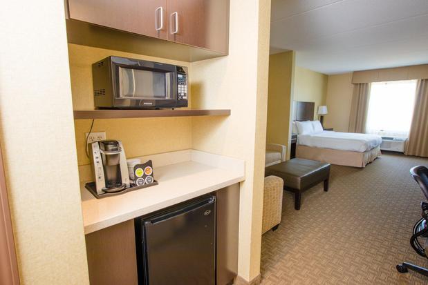 Images Holiday Inn Phoenix - Chandler, an IHG Hotel
