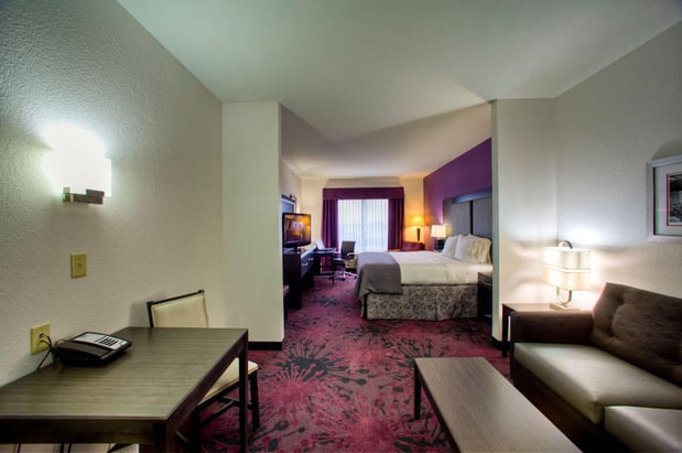 Images Holiday Inn Express & Suites Columbus - Polaris Parkway by IHG