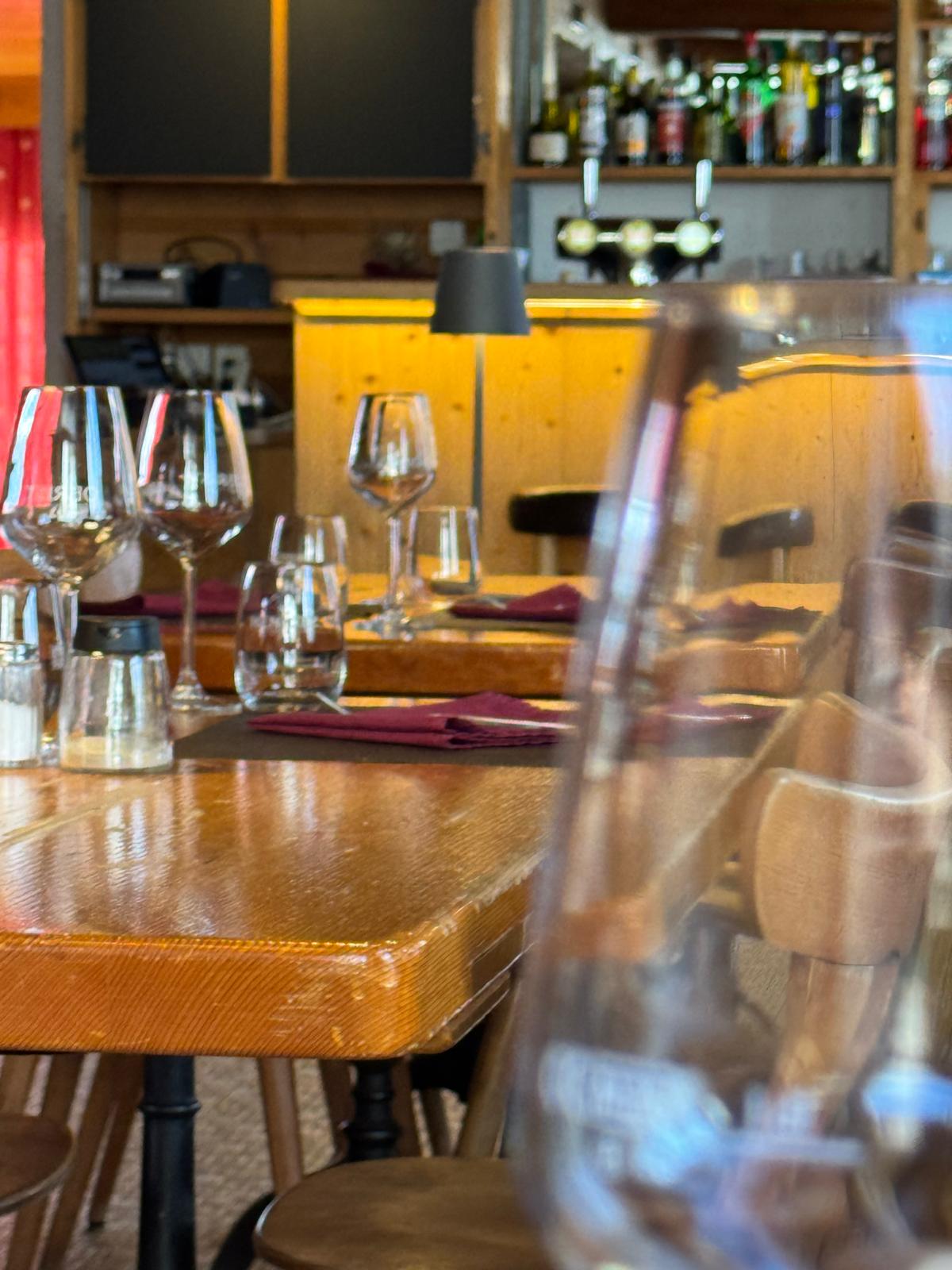 Bilder Hôtel Restaurant  La Tour d'Aï - Leysin