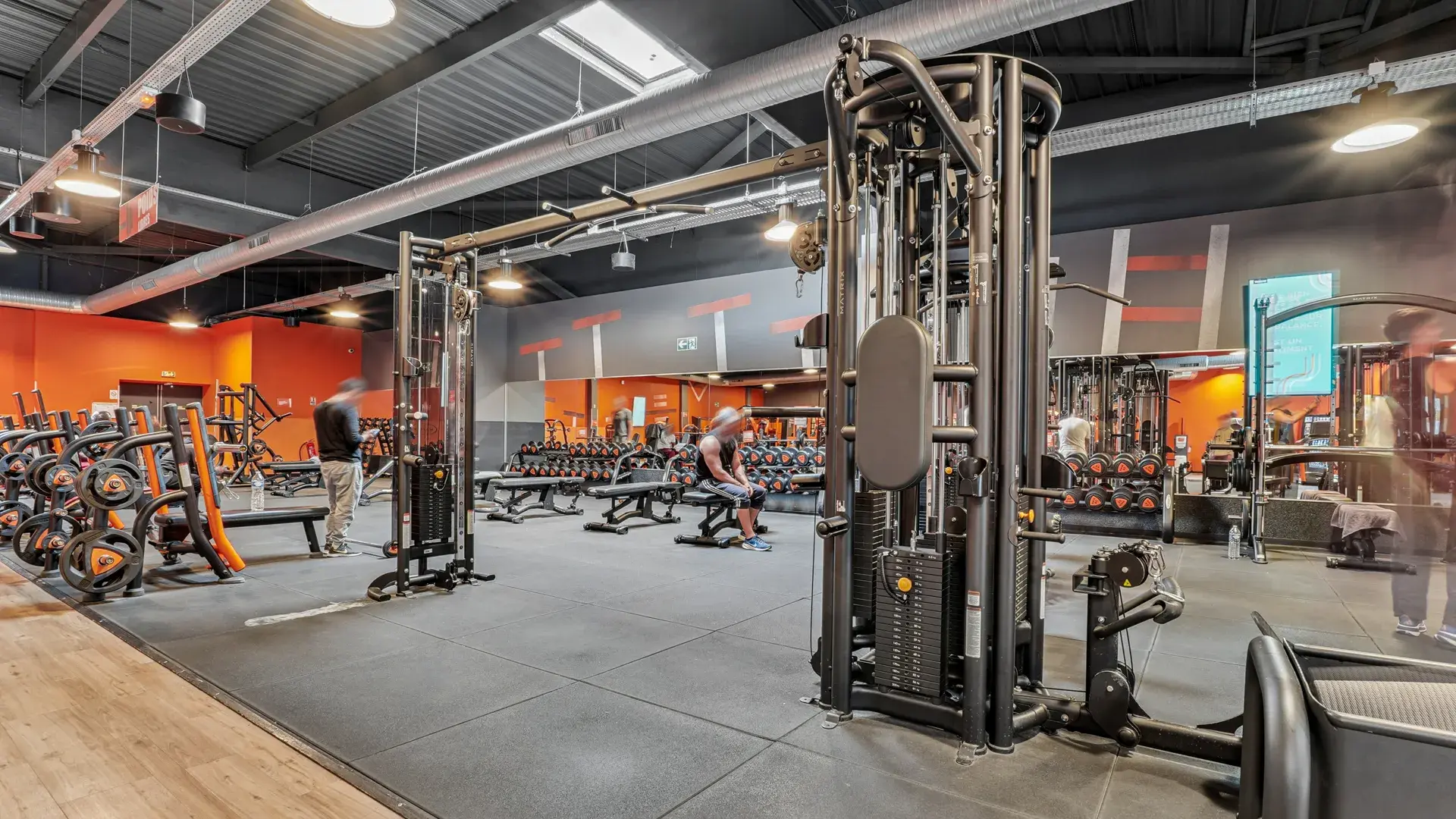 Images Basic-Fit 24/7