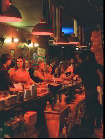 Images Slim's Dive Bar