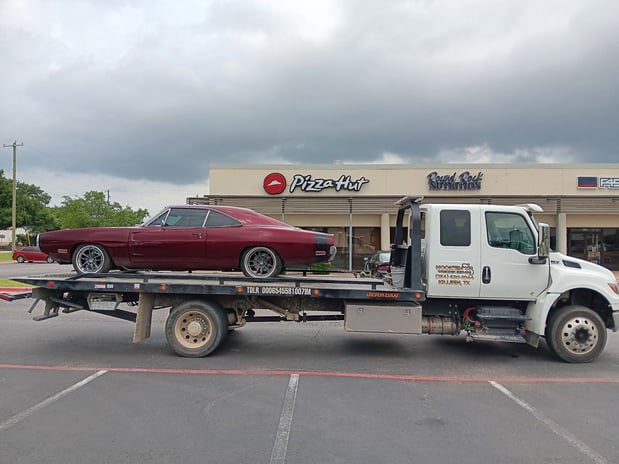 Images Hook 'Em Up Wrecker Service