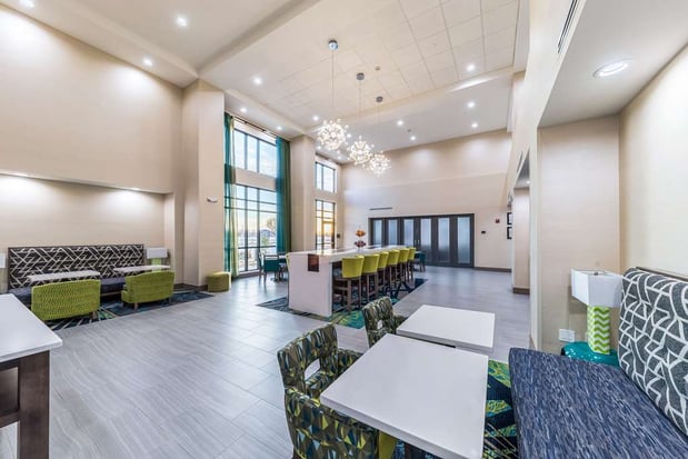 Images Hampton Inn & Suites Pryor