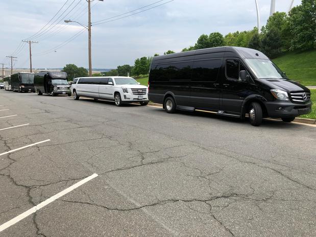 Images DC Private Cars Limousine Service