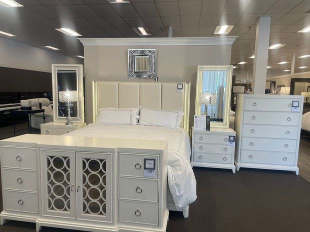 Images Value City Furniture